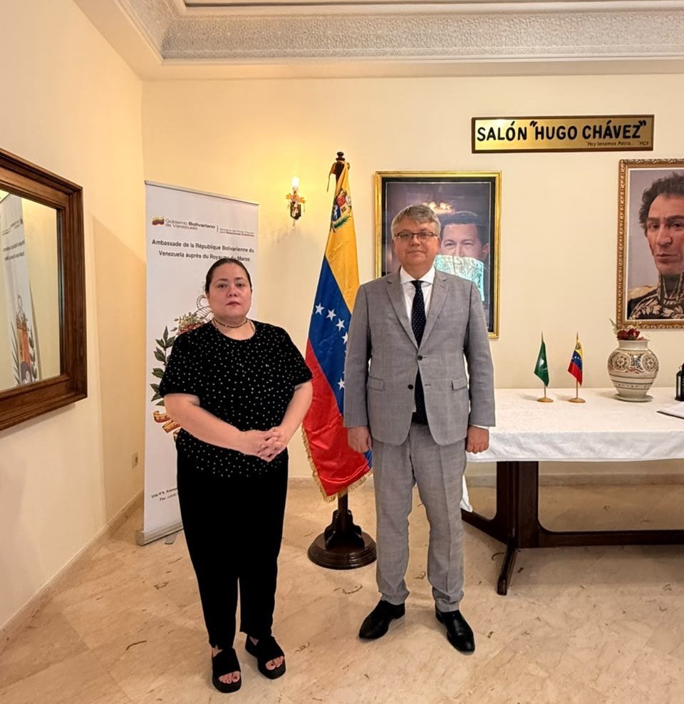 Marruecos se solidariza con Venezuela mediante firma del Libro de Condolencias